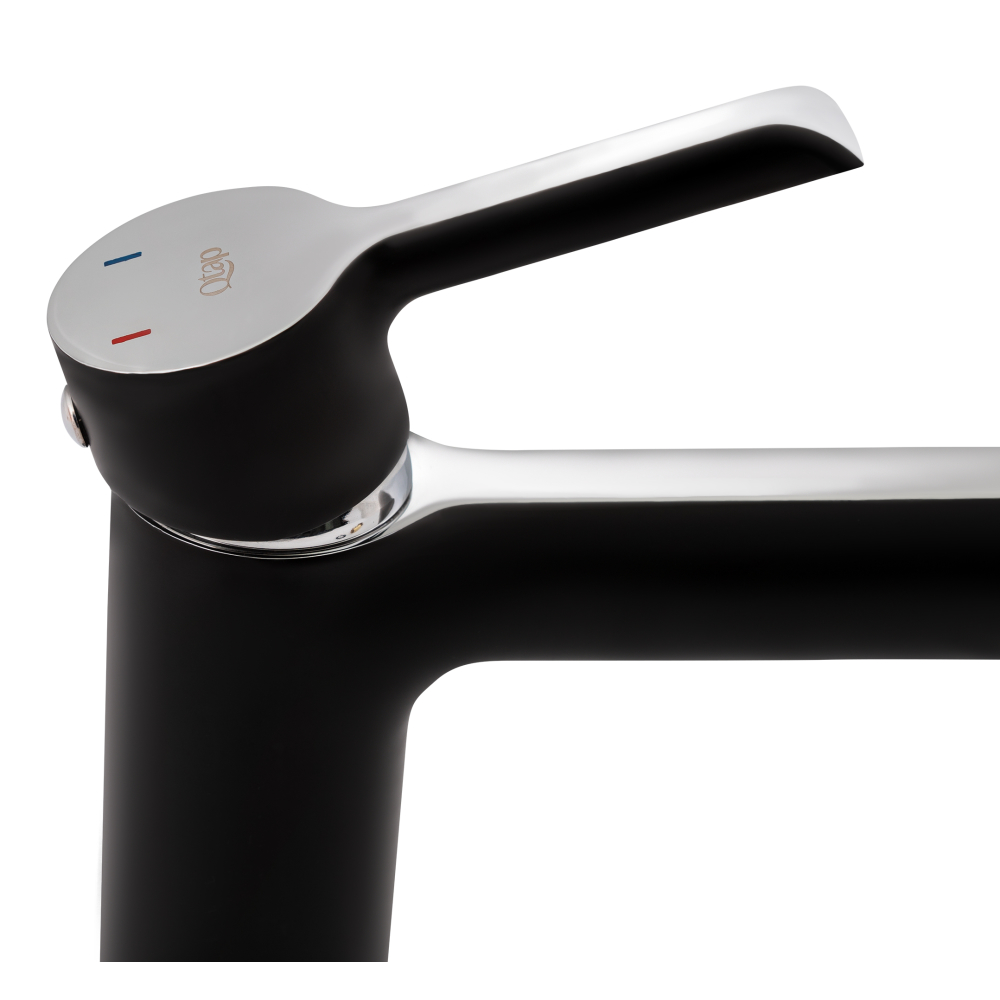 Змішувач для раковини Qtap Grand QTGRABCR001F Chrome/Black