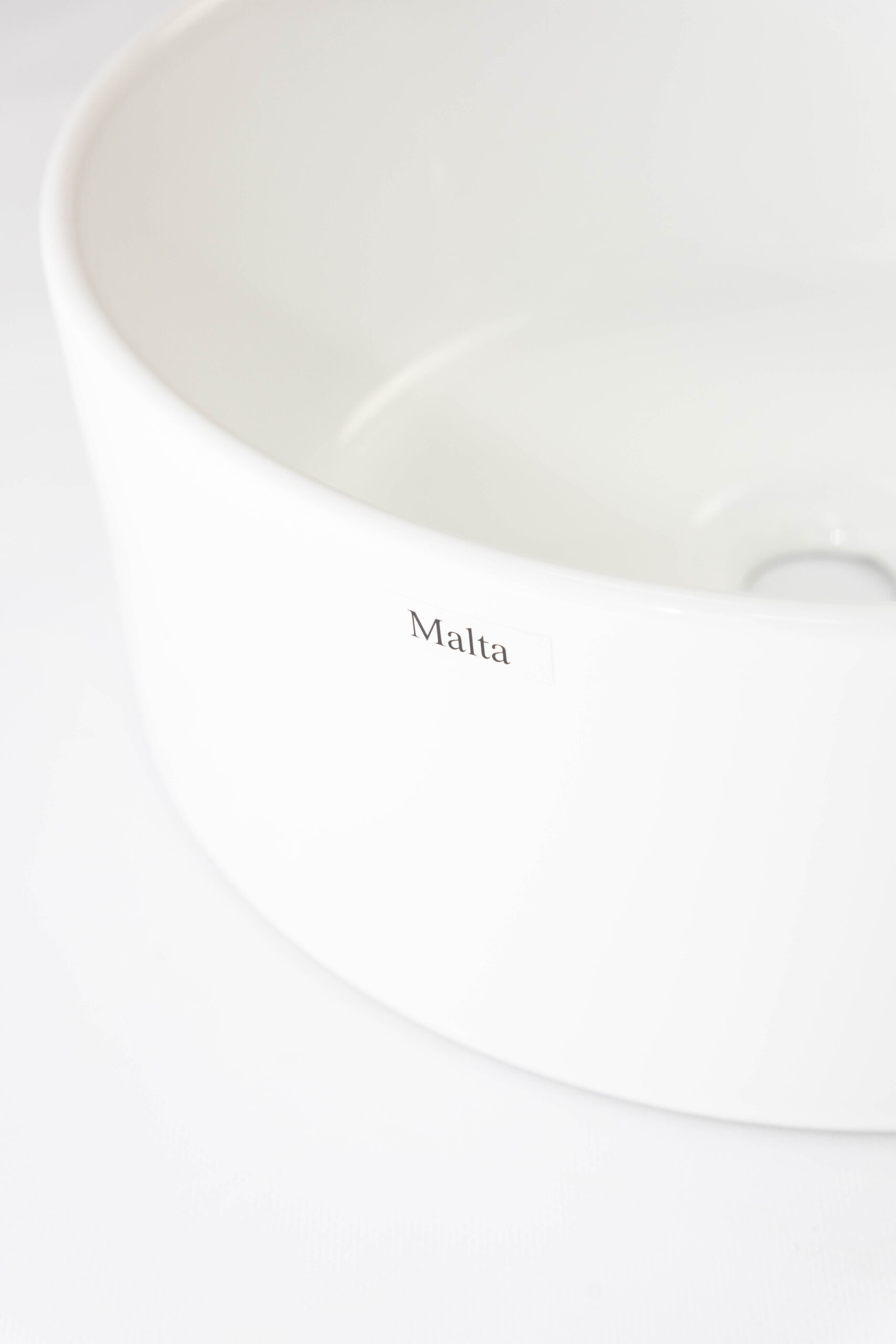 Керамічний накладний умивальник Malta 41х41х12.5 ( А0048554 )
